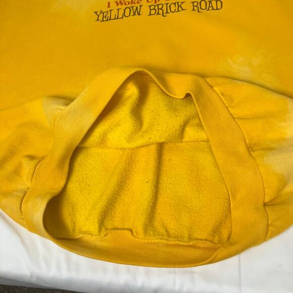 I Woke Up On The Yellow Brick Road Custom Wizard of Oz Vintage Sweatshirt XL - Picture 8 of 8